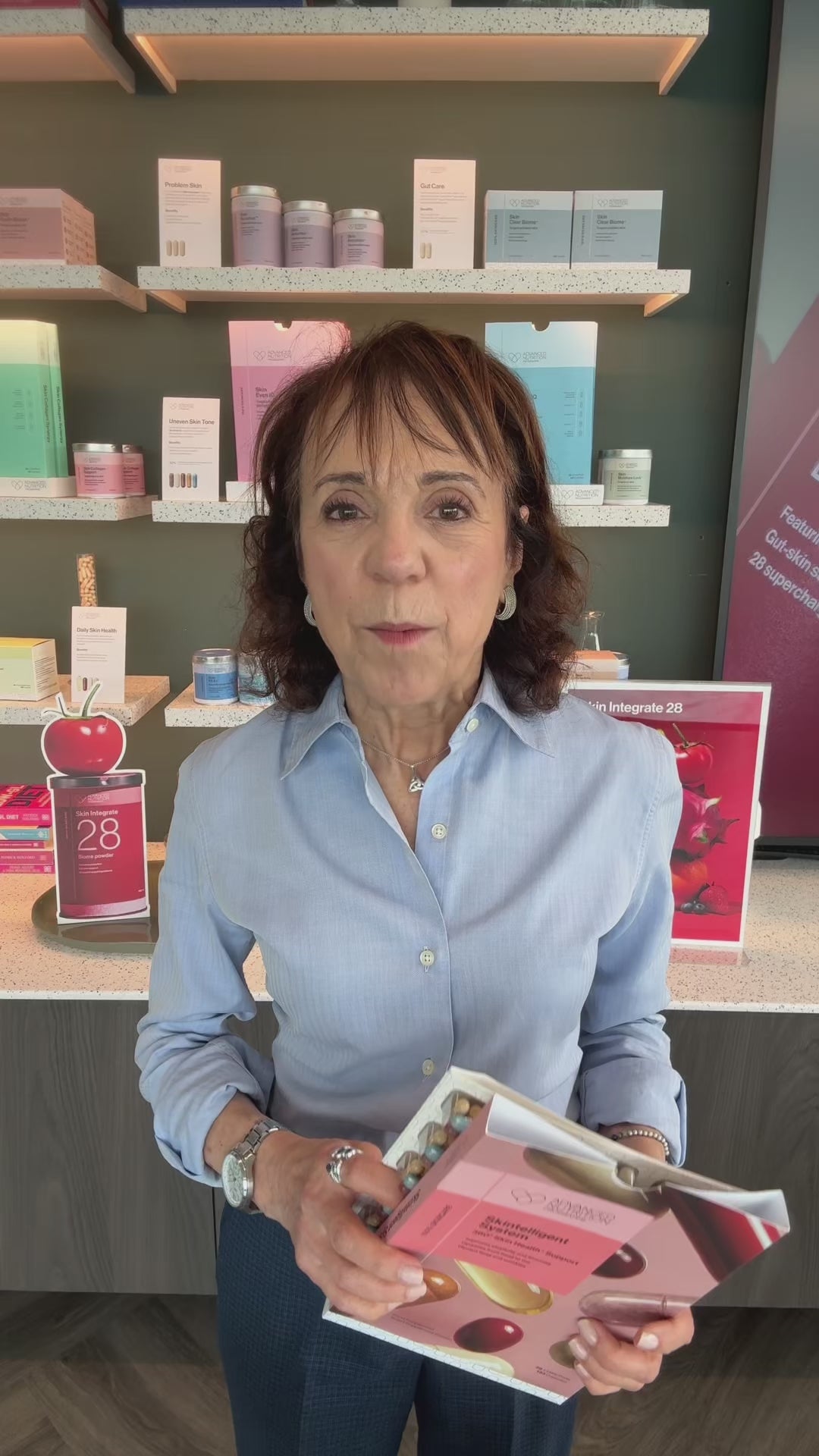 Laad en speel video af in Galerij-viewer, FEESTWEEK: Promo 2
