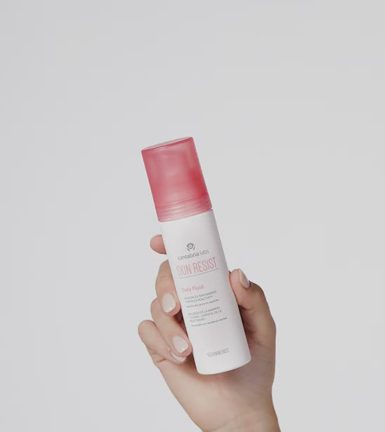 Laad en speel video af in Galerij-viewer, Skin Resist - Daily Crème
